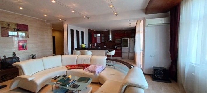 Терміново!Квартира на Печерську бульвар Лесі Українки 23А - фото 1