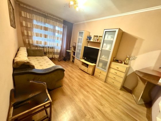 Продаю 3 кімнатну на Київській Житомир