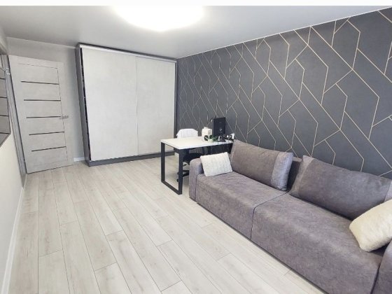 Продам 1к квартиру на Красном Камне!