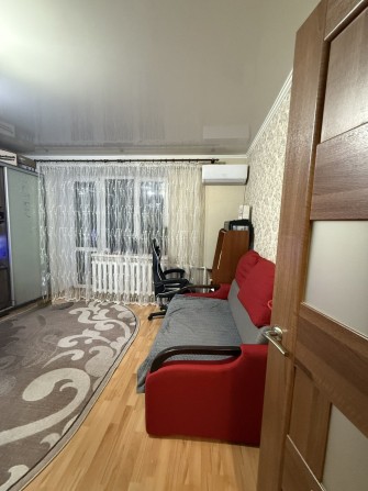 Продаж чудової квартири у зручній локації - фото 1