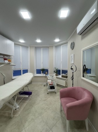 Продаж квартири  з готовим бізнесом 60,5м2 ! - фото 1