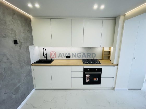 Преміум 1-кімнатна з ремонтом в ЖК «Лагуна» — Митниця All Inclusive Черкассы