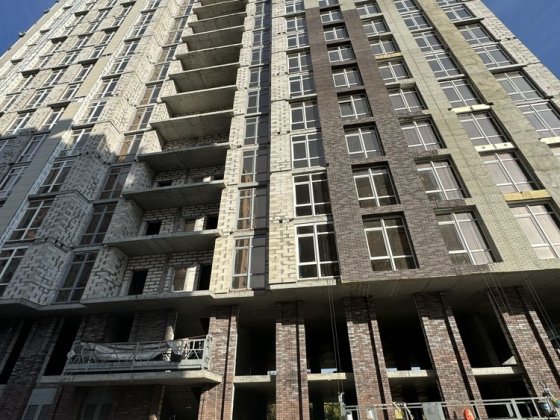 Продам 1к жк Премьер Товер