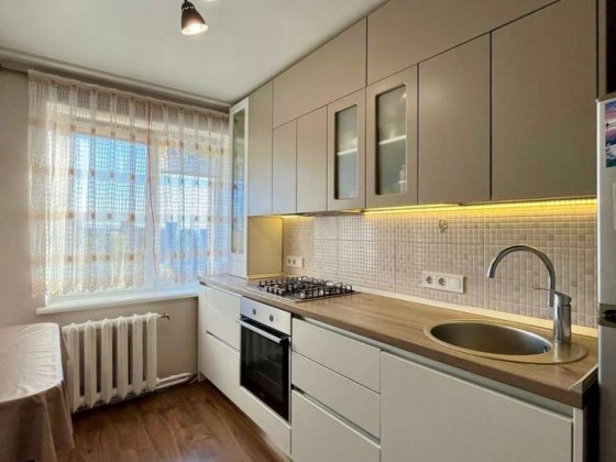 Продам 2к. з ремонтом на Лівому Березі Дніпро