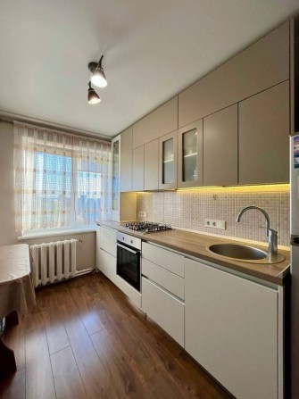 Продам 2к. з ремонтом на Лівому Березі - фото 1