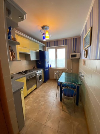 3х кімнатна з ремонтом, мебльована з технікою на Доценка - фото 1