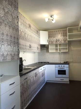 Продаж 2кмн кв + студія. Світло не вим.  є відновлення. Старобілоуська - фото 1