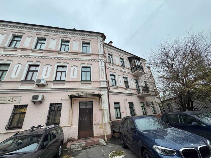 м. Тараса Шевченко,  Будинок після повної  реконструкції 2006 року. - фото 1