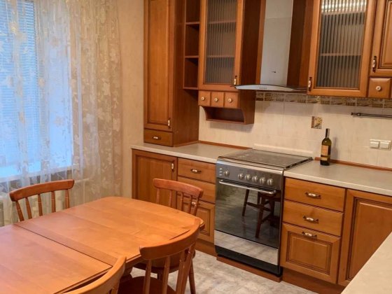 Продаж 3-кім квартири, жилий стан вул.Праведниці Шулежко - вул.Гоголя Черкассы