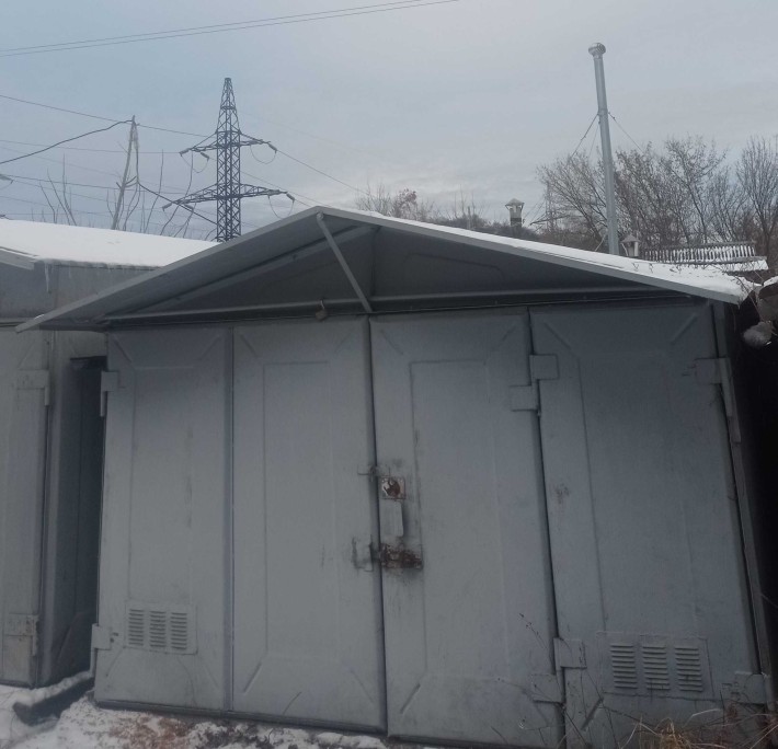 Металевий гараж з підвалом, вентиляцією та водовідведенням - фото 1