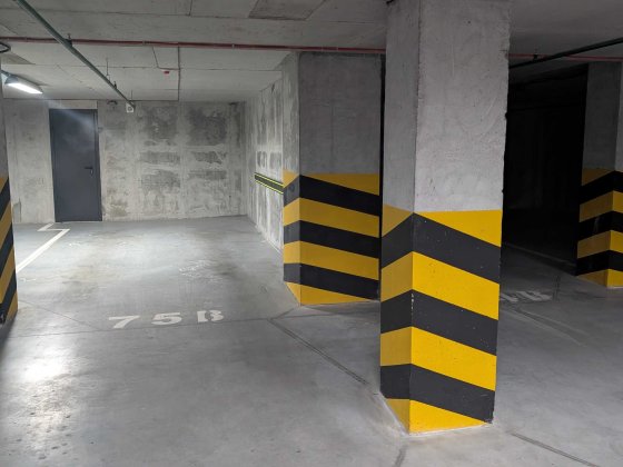 Паркомісце з коморою у підземному паркінгу ЖК Нова Аннлія