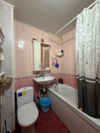 Продам 1к квартиру в центрі - фото 1