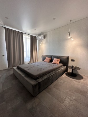 Продам 4-кімнатну дворівневу квартиру! ( власник) - фото 1