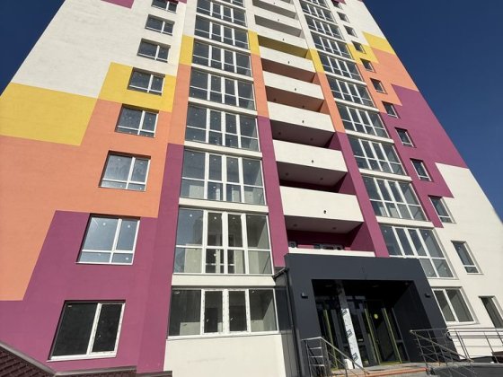 Двокімнатна квартира Парковий на Дніпрі, будинок здан, єОселя Черкассы