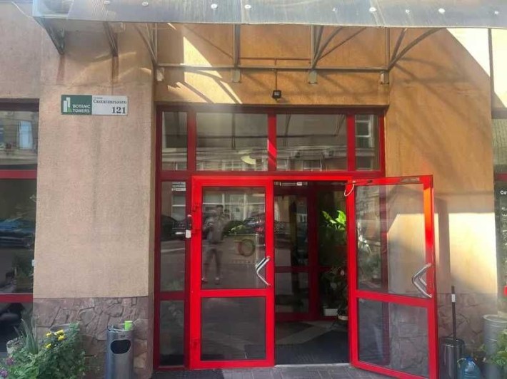 Продаж квартири. - фото 1