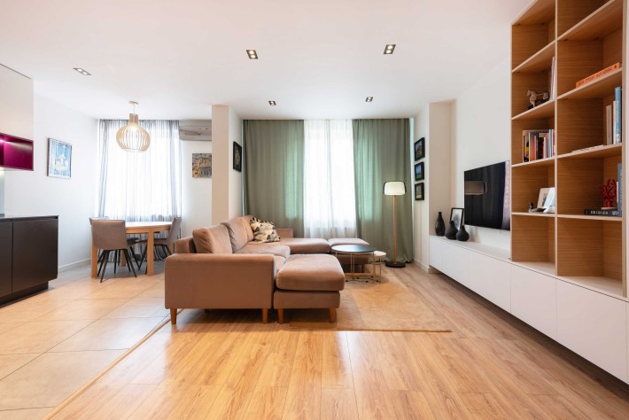 Продаж стильної 3к квартири 122 кв.м, Чорновола 27 - фото 1