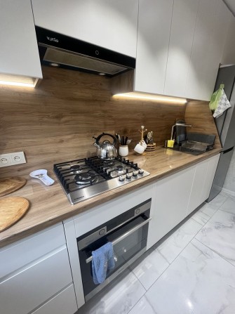 Аналогов НЕТ! Продам замечательную 3-ую квартиру. - фото 1