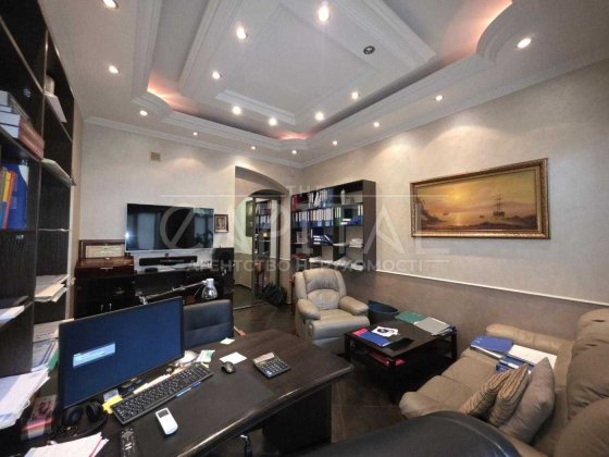 Продаж 2к (47м2)  вул Саксаганського Голосіївський р-н Київ