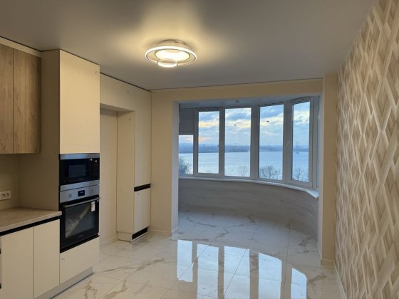 Продам однокомнатную квартиру 49,2м., ж/м Фрунзенский от собственника Дніпро