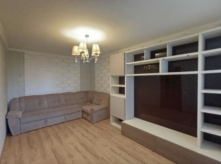 4-х кімнатна квартира з АВТОНОМНИМ опаленням на Малікова - фото 1