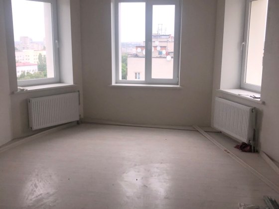 Двухкомнатная квартира от хозяина 71,5 Любецька 2а Чернигов