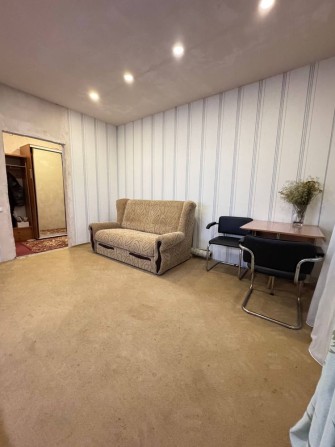 Продам 2к квартиру в Центре! - фото 1