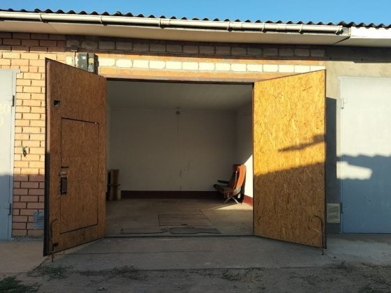 Продаю великий гараж Миколаїв