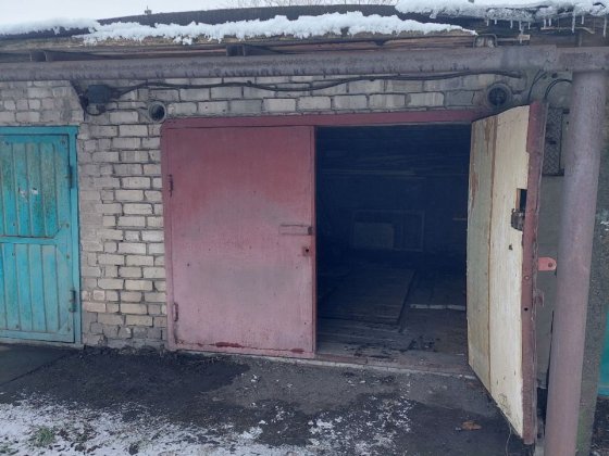 Продам гараж в г.Терновка район железнодорожный переезд Терновка