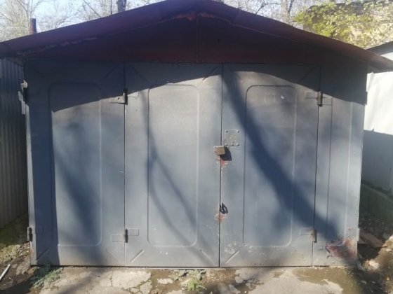 Продам гараж на а/с №33 Корсунці