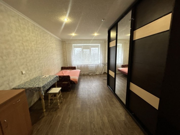 Оренда кімнати в гуртожитку - фото 1