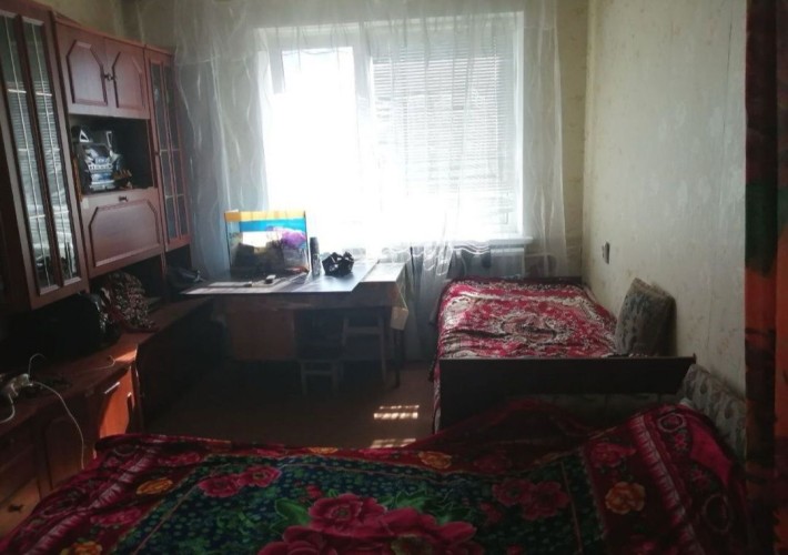 Сума  разом з комунальними. Здам просторну кімнату в гуртожитку сімейн - фото 1