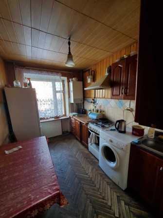 Окрема не прохідна  кімната з балконом. Інд. газ.оп. Р-н Пасічна. - фото 1