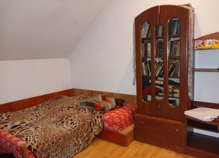 Здається кімната на підселення для дівчат - фото 1