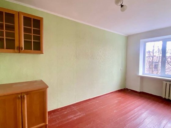 Здам кімнату у гуртожитку на Пр.Перемоги