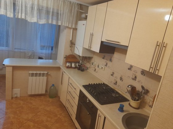 Здається кімната для працюючої дівчини Черновцы