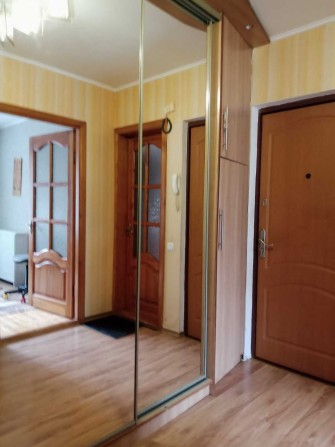 Здаються кімнати в 3-х кімн. кварт. 4000+. Р-н Урожай, мед університет - фото 1