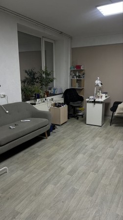 Здається місце для суборенди - фото 1