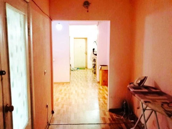 Кімната в 4х кімнатній  квартирі без проживання власників. метро пішки Киев