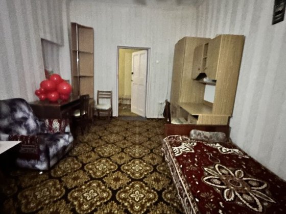 Оренда окремоі великоі кімнати 12 й квартал Дніпро