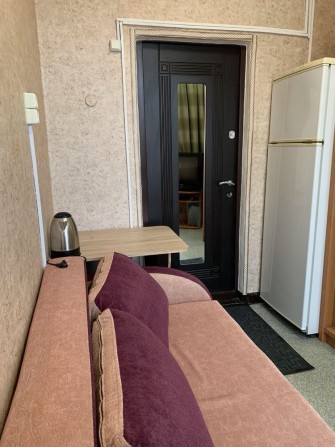 Сдам небольшую уютную 7 кв метров комнату в центре города Бульвар Шев - фото 1