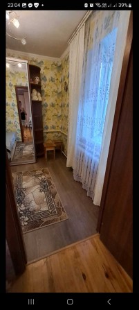 Здам кімнату в трикімнатній квартирі - фото 1