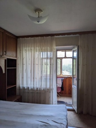 Кімната для однієї людини без господарів, вул. Ревуцького 11 Г - фото 1