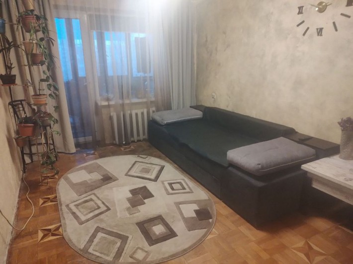 Здаєтся одна кімната в двох кімнатній квартирі - фото 1