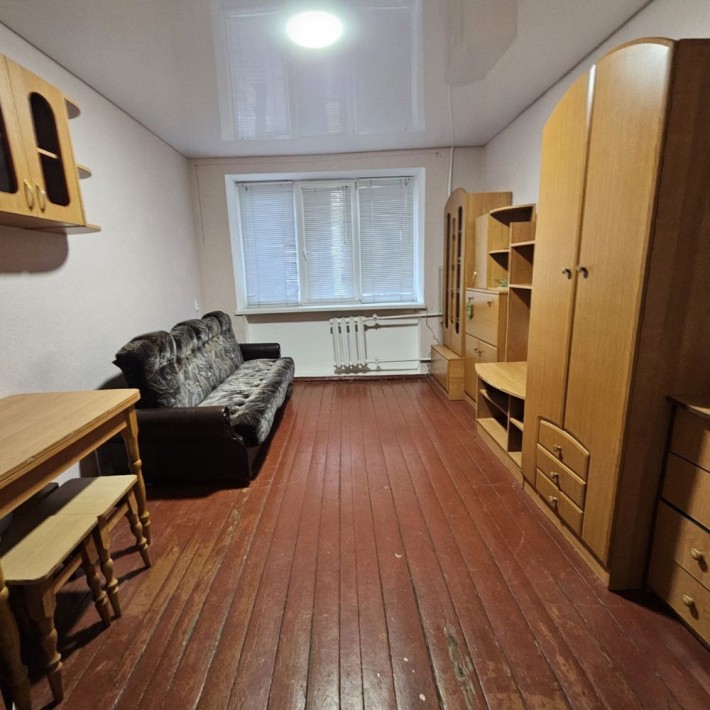 Оренда кімнати у гуртожитку - фото 1