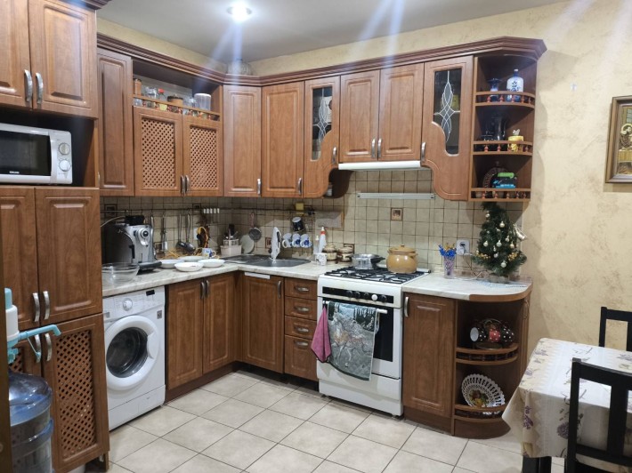 Здам койко-місце у будинку на Мальовані. - фото 1