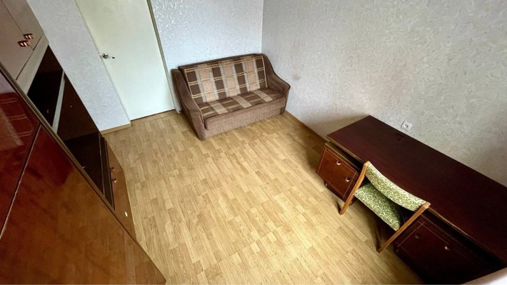 Кімната на Позняках - фото 1