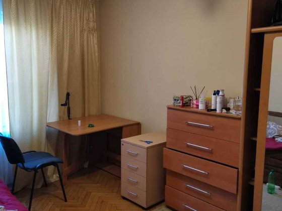 Кімната для дівчини БЕЗ залога Академмістечко Прилужна Киев