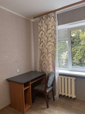 Здається на оренду кімната в гуртожитку - фото 1