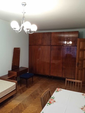 Оренда ізольованої кімнати по вулиці Наукова. - фото 1