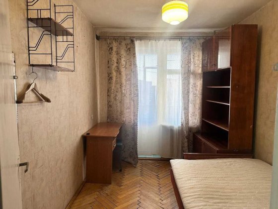 Здається 1 кімната у 3 кім. квартирі по вул. Наукова Львів